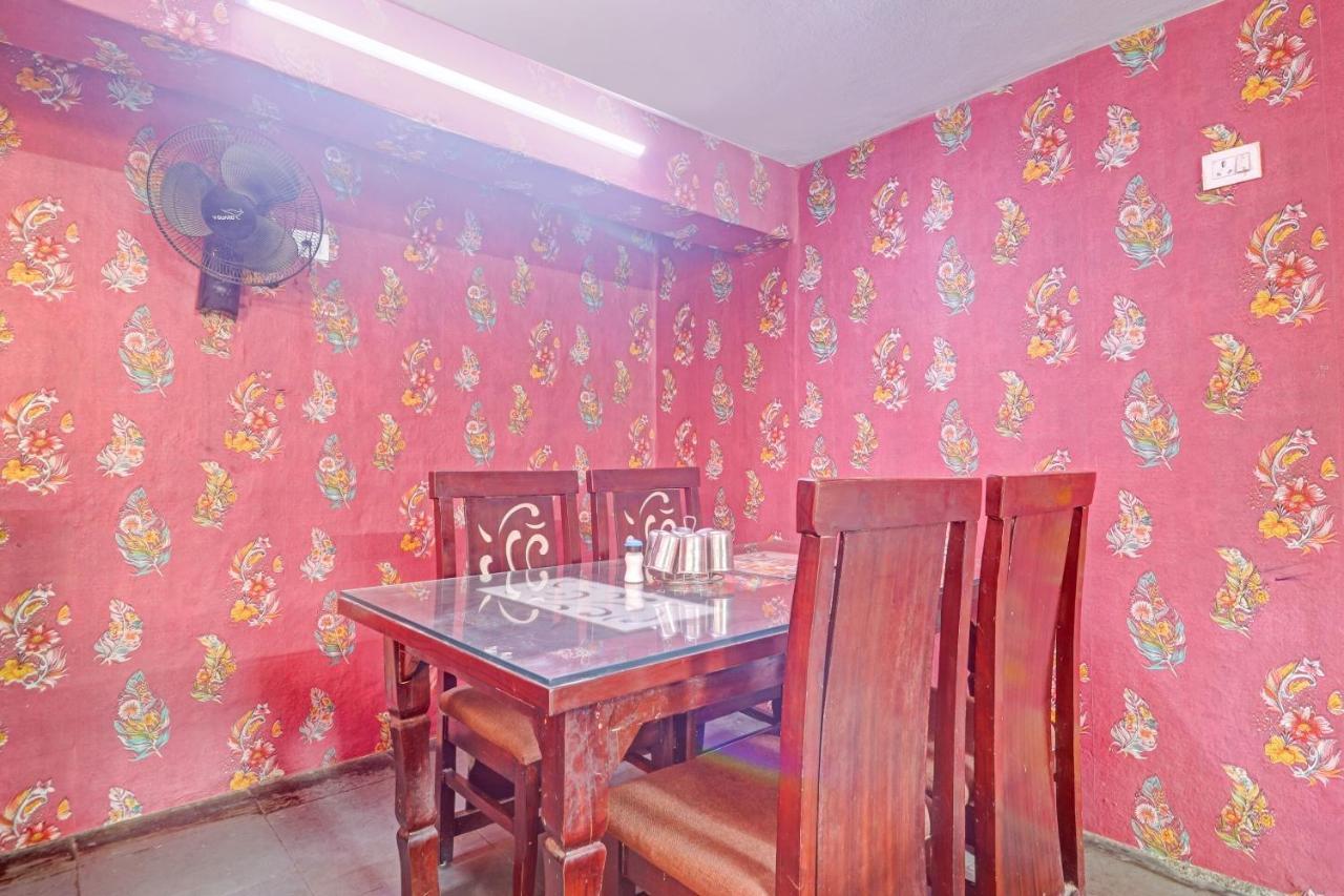 Hotel Oyo Flagship 81051 Sri Sai Manikanta Hyderabad Exterior foto